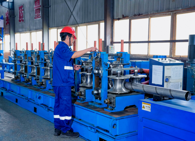 Functional Zones: Tool Manufacturing Center, Screen Manufacturing Center, Product Testing Center, Quality Control Center.